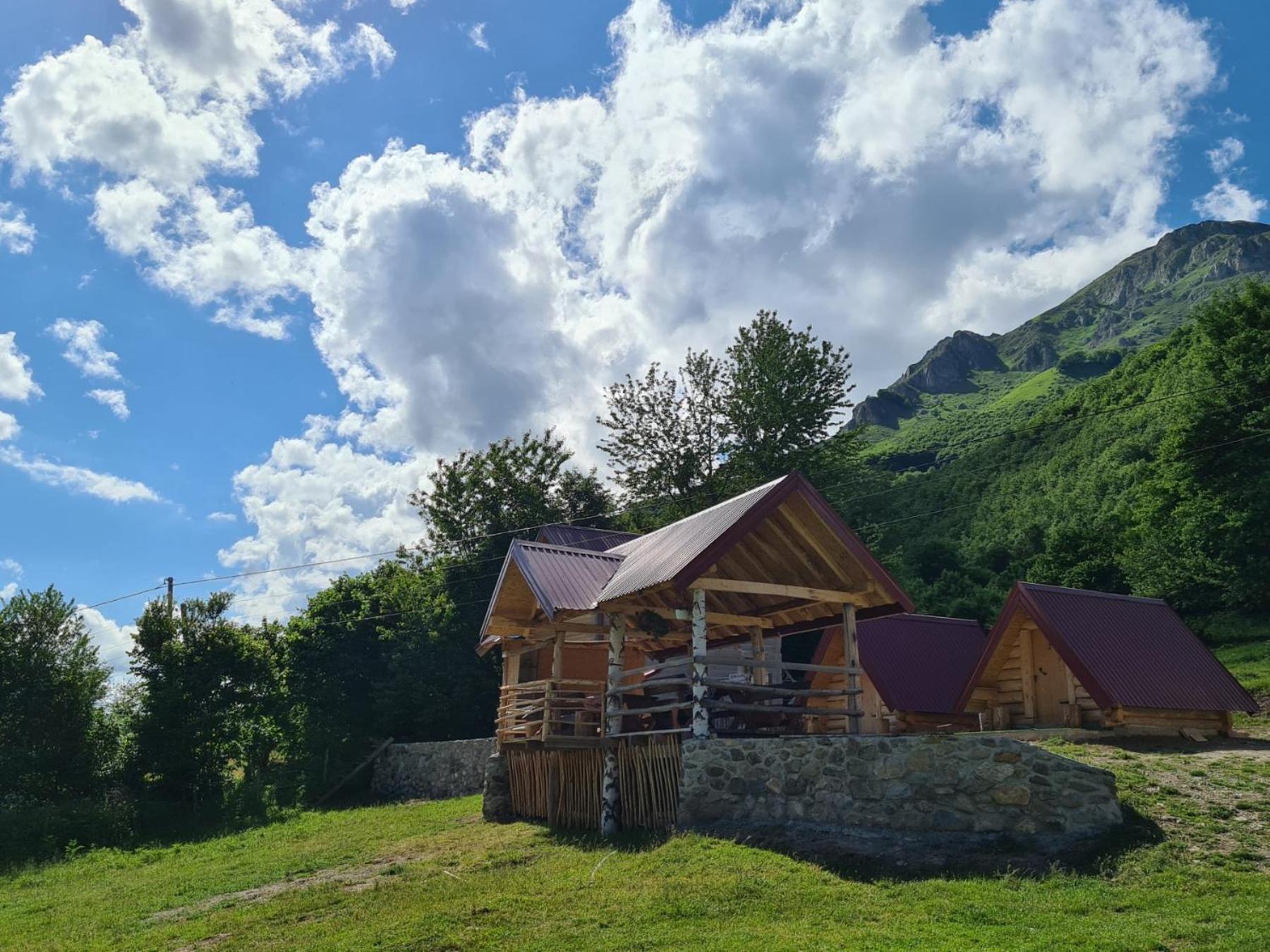 Bungalows Malagic Gusinje Zewnętrze zdjęcie