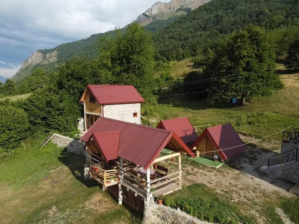 Bungalows Malagic Gusinje Zewnętrze zdjęcie
