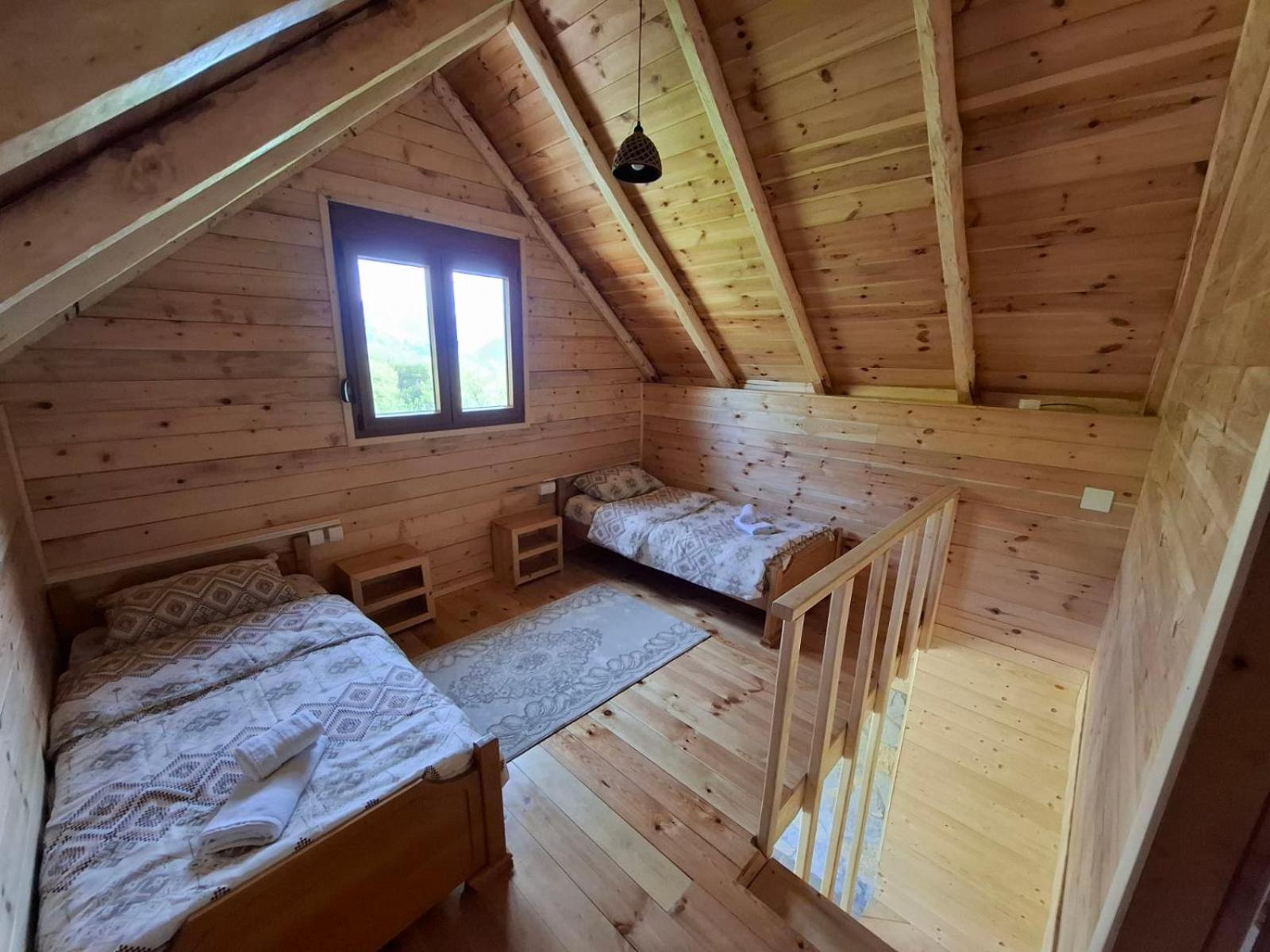 Bungalows Malagic Gusinje Zewnętrze zdjęcie