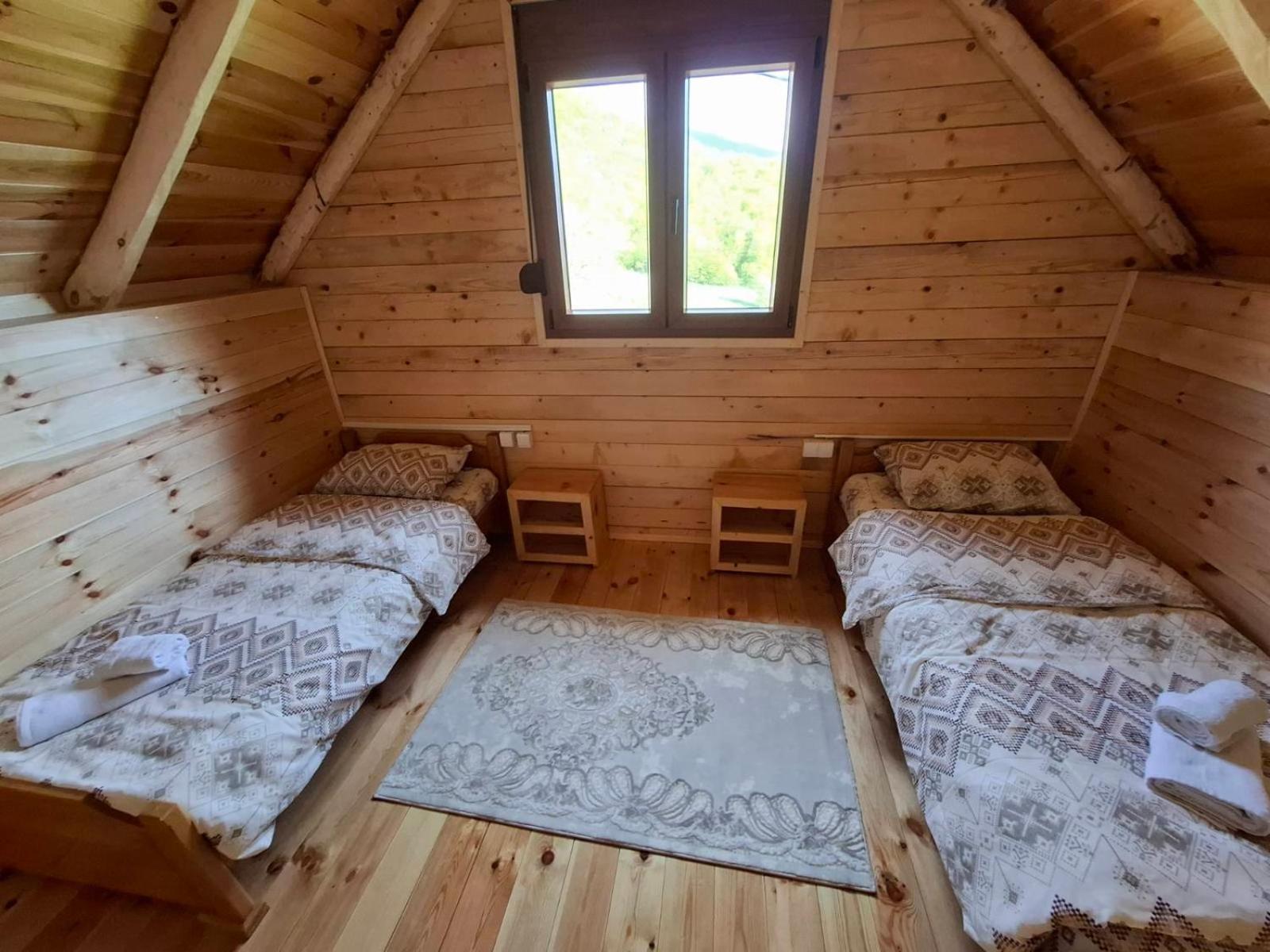 Bungalows Malagic Gusinje Zewnętrze zdjęcie
